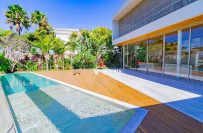 Casa com 5 quartos à venda, 677 m² por R$ 8.900.000 - Alphaville Nova Esplanada - Votorantim/SP