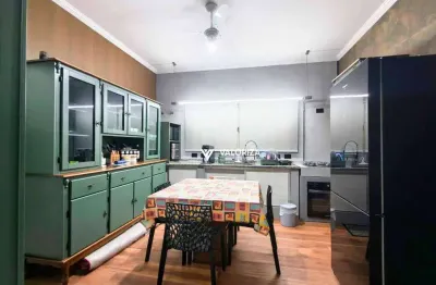 Casa com 2 dormitórios à venda, 305 m² por R$ 1.060.000,00 - Jardim Santa Rosália - Sorocaba/SP