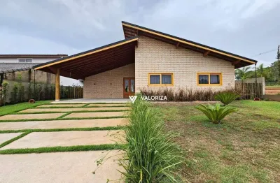 Casa com 3 quartos, sendo 1 suíte à venda, 212 m² por r$ 1.250.000 - condomínio village serra - araçoiaba da serra/sp