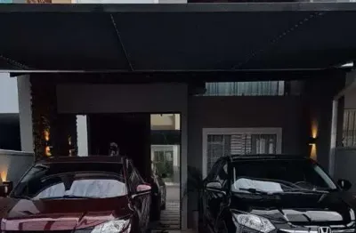 Casa com 3 quartos à venda no Petrópolis, Joinville 