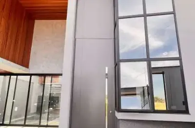 Casa de alto padrão com 3 suítes no bairro praça umuarama em uberlândia!