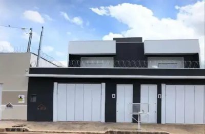 Casa sobrado com 3 quartos, iluminação em led, 2 vagas no bairro vida nova em uberlândia!!!