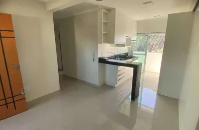 Apartamento à venda em uberlândia-mg, no bairro santa mônica: 2 quartos, 2 salas, 1 banheiro, 1 vaga de garagem!
