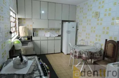 Casa com 3 quartos à venda na Rua Dona Vitu Giorgi, 13, Jardim Leonor, São Paulo