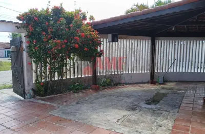 Casa com 3 quartos à venda na Avenida Vereador Amado Ferreira, 234, Balneário Gaivota, Itanhaém