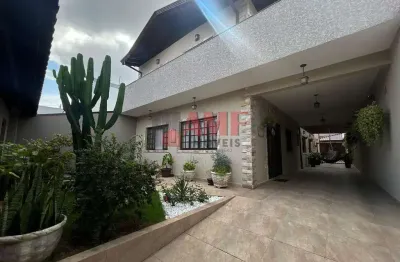 Casa com 5 quartos à venda no Centro, Peruíbe 