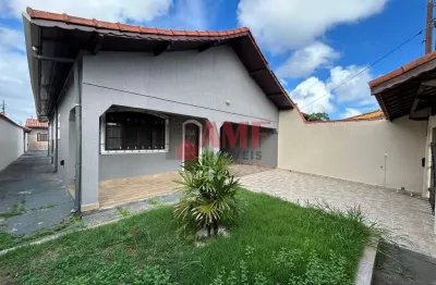 Imóvel lote inteiro ,proximo ao mar, com 4 suítes !!!