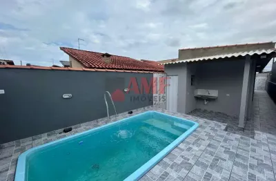 Casa nova com piscina no bairro jardim suarão - itanhaém