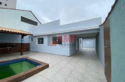 Casa com piscina a 50 metros do mar na santa eugenia