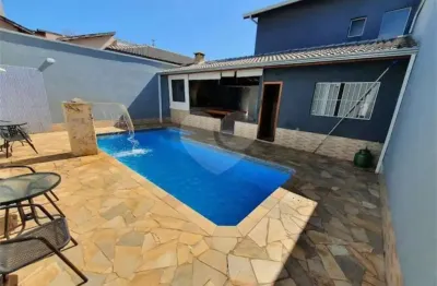 Casa com 3 quartos à venda na Das Arecas, --, Jardim das Palmeiras, Atibaia