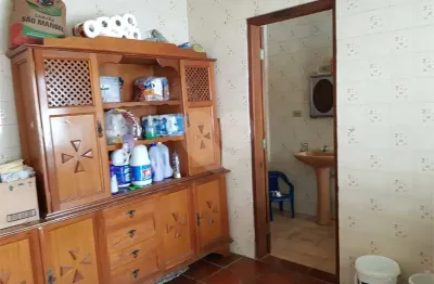 Casa com 3 quartos à venda na Dona Gertrudes, --, Alvinópolis, Atibaia