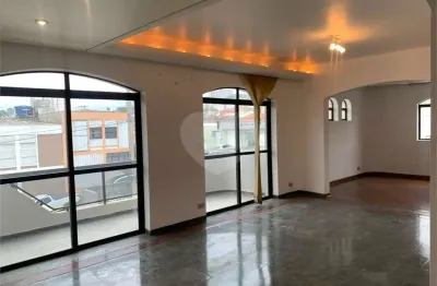 Apartamento com 3 quartos à venda ou para locação em centro - sp