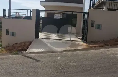 Casa com 3 quartos à venda na Rima Ramos Ferreira, --, Centro, Bom Jesus dos Perdões