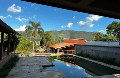 Casa com 4 quartos à venda na Vila Petrópolis, Atibaia 