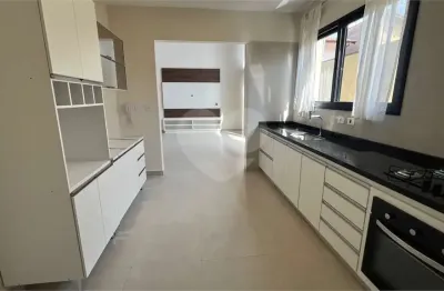 Casa em condomínio fechado com 2 quartos para alugar na Rua das Figueiras, --, Jardim dos Pinheiros, Atibaia