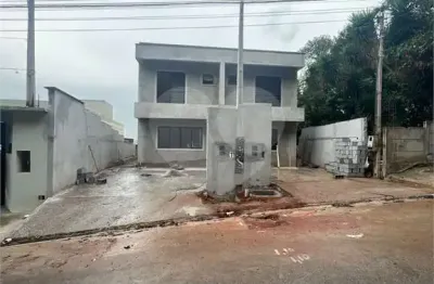 Casa à venda na Maria Moizzi De Carvalho, --, Jardim Maristela, Atibaia