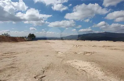 Terreno à venda na Estrada Serra da Boa Vista, --, Jardim Estância Brasil, Atibaia