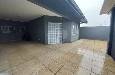 Casa com 3 quartos à venda na Yadoya, --, Centro, Bom Jesus dos Perdões
