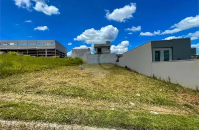 Terreno à venda na Liberdade, --, Jardim das Cerejeiras, Atibaia