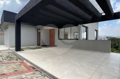 Casa em condomínio fechado com 3 quartos à venda na Rua Deputado Samuel Saul, --, Jardim Bela Vista, Bragança Paulista