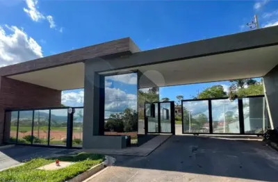 Terreno à venda no Centro, Bom Jesus dos Perdões 