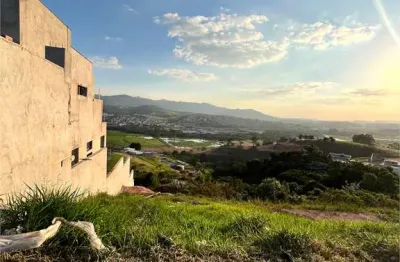 Terreno à venda no Centro, Bom Jesus dos Perdões 