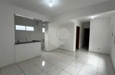 Apartamento com 2 quartos para alugar na Rua José Antônio da Silveira Maia, --, Alvinópolis, Atibaia