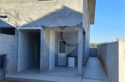 Sobrado com 3 quartos à venda em jardim do lago - sp