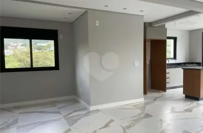 Duplex com 3 quartos para locação em nova gardênia - sp