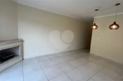 Apartamento com 3 quartos para alugar no Atibaia Jardim, Atibaia 