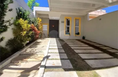 Casa com 3 quartos à venda na Avenida Cinamomos, --, Jardim dos Pinheiros, Atibaia