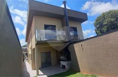 Casa com 3 quartos à venda na Rua Marco Vinicio Chiocchetti, --, Alvinópolis, Atibaia