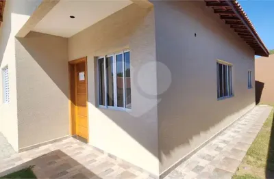 Casa em condomínio fechado com 2 quartos para alugar na Rua Candeia, --, Ribeirão dos Porcos, Atibaia