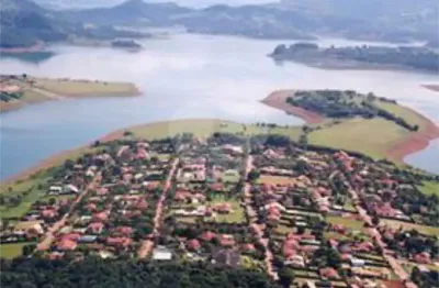 Terreno em condomínio fechado à venda no Centro, Piracaia 