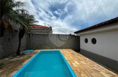 Casa com 4 quartos à venda no Alvinópolis, Atibaia 
