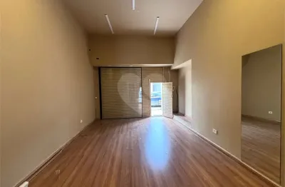 Prédio para alugar na José Alvim, --, Centro, Atibaia