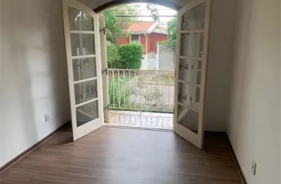 Casa com 5 quartos para alugar na Vila Santista, Atibaia 