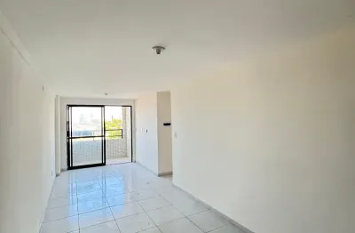 Apto no estados- 61m²- 02qts s/ 01ste- 02vgs- frente rua- lazer na cobertura!