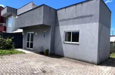 Casa com 2 quartos para alugar na Rua João Volpe, 4, Butiatuvinha, Curitiba