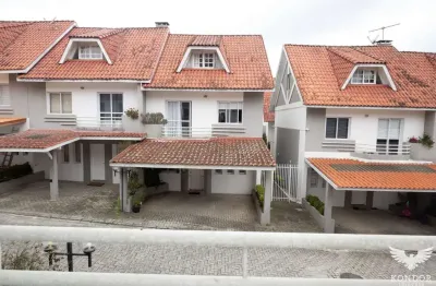 Casa com 3 quartos à venda na Rua Paulo de Deus Bessa, 6, Santo Inácio, Curitiba