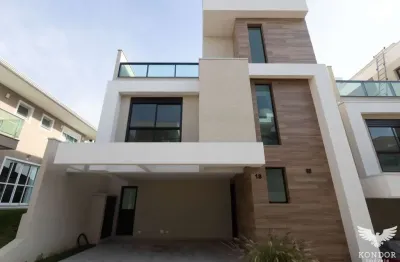 Sobrado em condomínio em santa felicidade com 144,21m²