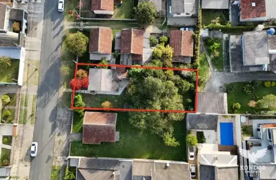 Terreno à venda na Rua Augusto de Mari, 2944, Guaíra, Curitiba