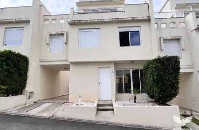 Casa com 3 quartos para alugar na Rua Alexandre Von Humboldt, 354, Pilarzinho, Curitiba