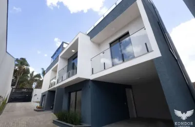 Casa com 3 quartos para alugar na Rua Sociólogo Gilberto Freyre, 42, Santa Felicidade, Curitiba