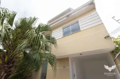 Casa com 3 quartos para alugar na Rua Rachel Corayola Bajerski, 373, Santa Felicidade, Curitiba