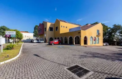 Ponto comercial para alugar na Rua Antônio Escorsin, 1650, São Braz, Curitiba
