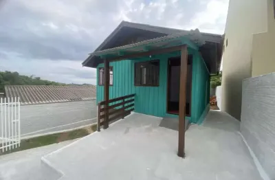 Casa com 2 quartos para alugar na Rua Quatro, 40, Jardim Keli Cristina, Campo Largo