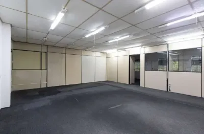 Sala comercial com 6 salas para alugar na Rua Capitão Domingos Castellano, 413, Santo Inácio, Curitiba