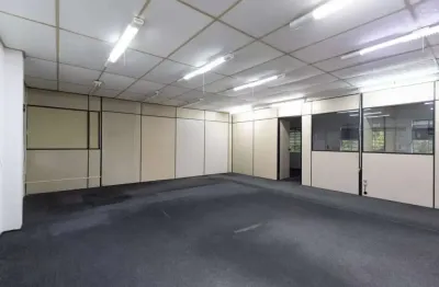 Sala comercial com 6 salas para alugar na Rua Capitão Domingos Castellano, 413, Santo Inácio, Curitiba