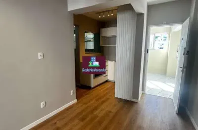 Apartamento 2 quartos- reformado. centro - florianópolis/sc